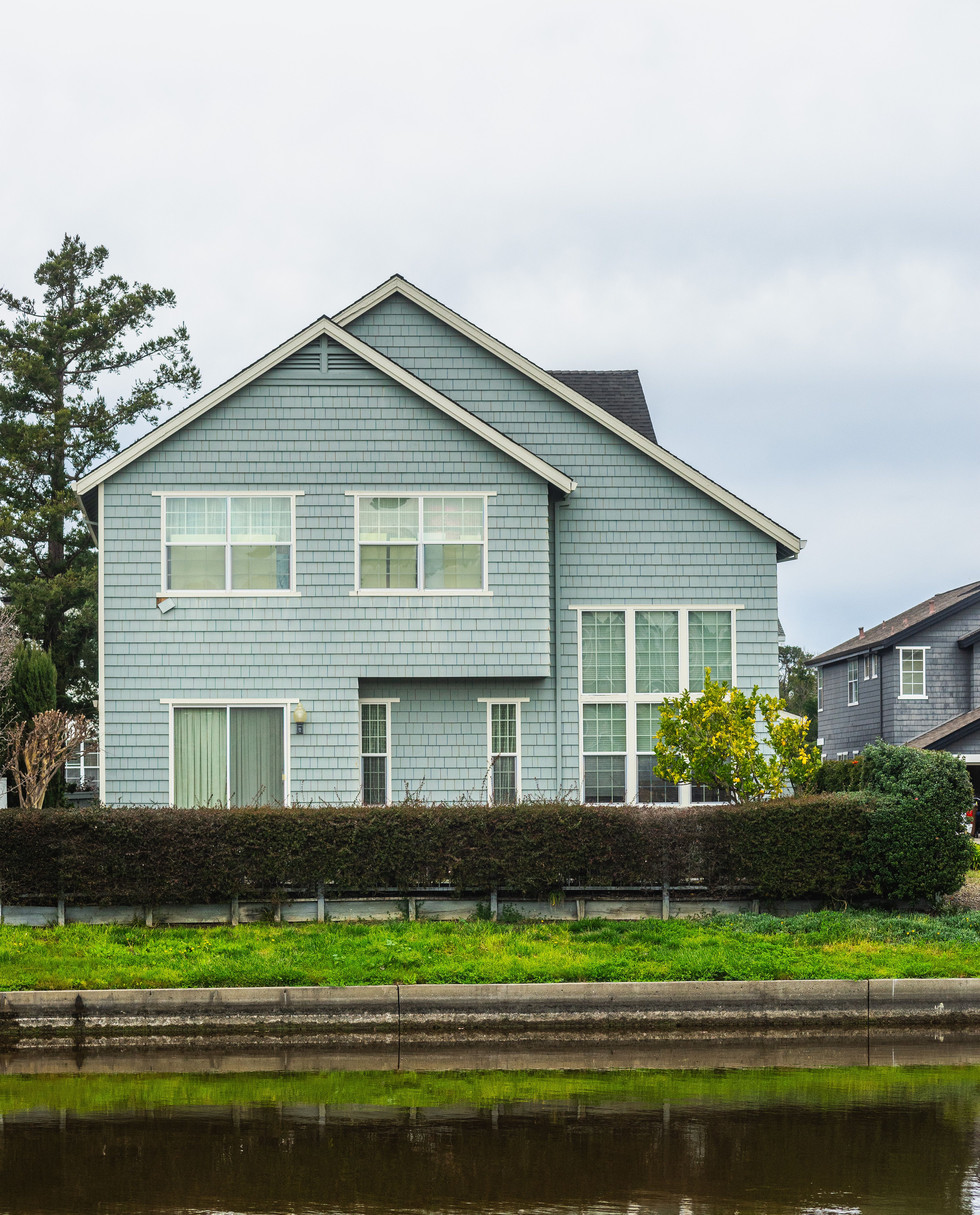 placeholder_housing_bg